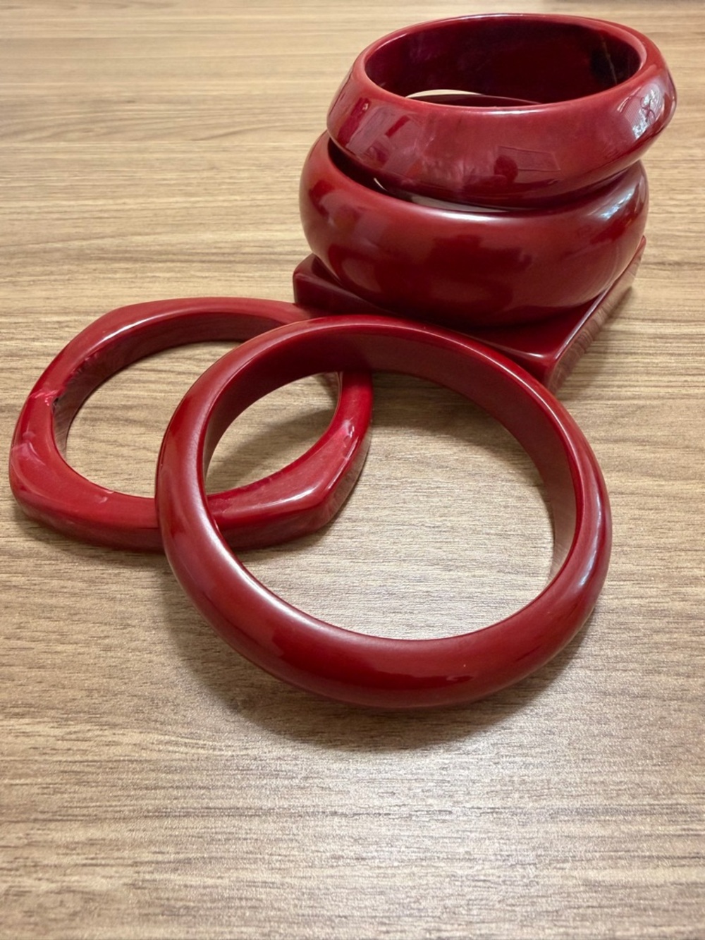 Sassy Jones Red Resin Bangle Bracelet Set